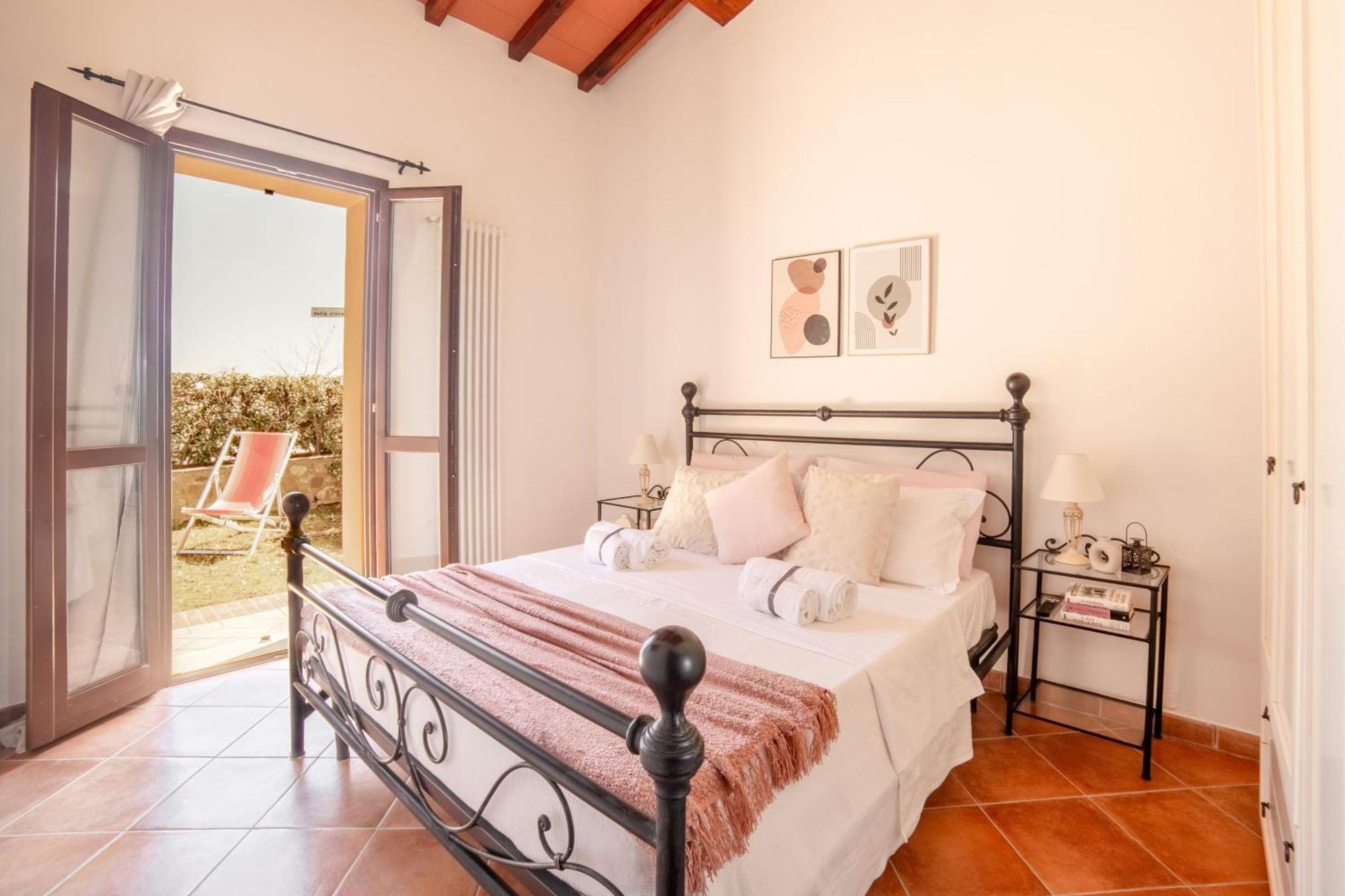 Noi 2 Vacanze - Il Nido Di Gina Contignano Exterior photo