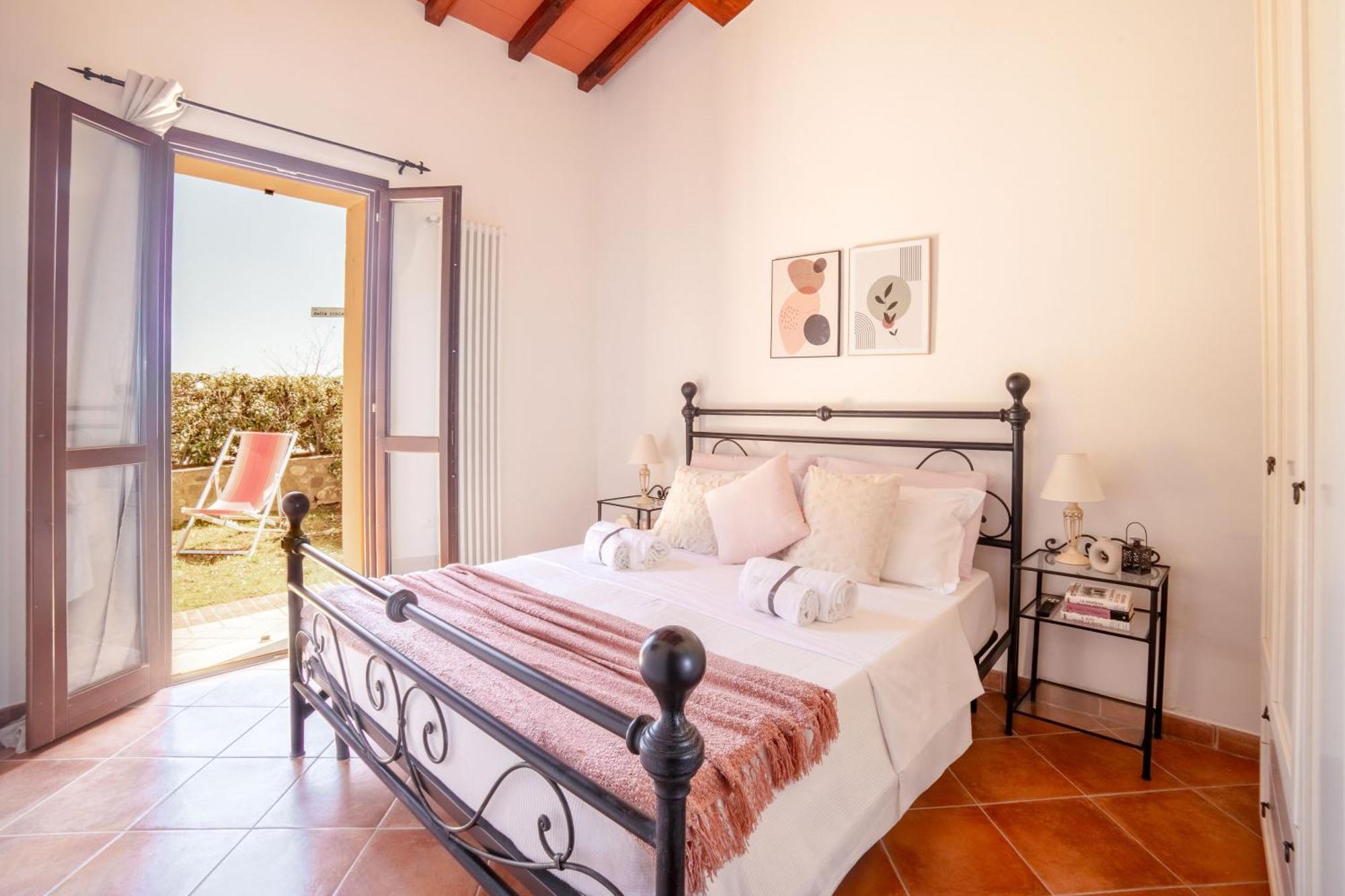 Noi 2 Vacanze - Il Nido Di Gina Contignano Exterior photo